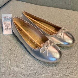 Cat & Jack Silver Ballet Flats with Bow Detail
